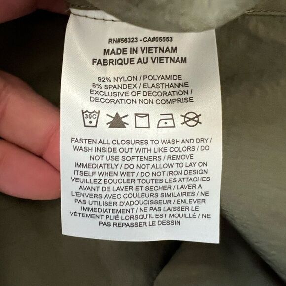 Nike APS Repel Versatile Bomber Jacket Olive Green - Picture 11 of 12